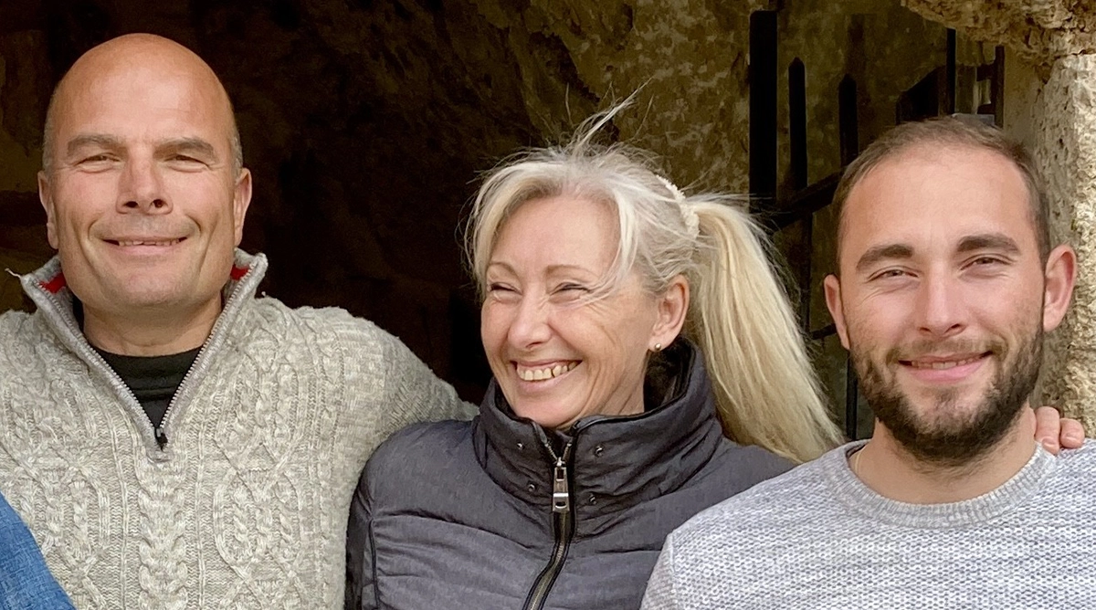 Richard, Laêtitia et Robin RIPPERT - Domaine de la Ferme Para Loù à Sainte-Croix-du-Verdon Richard, Laêtitia et Robin RIPPERT - Domaine de la Ferme Para Loù à Sainte-Croix-du-Verdon